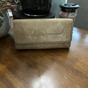 Frye Melissa trifold wallet